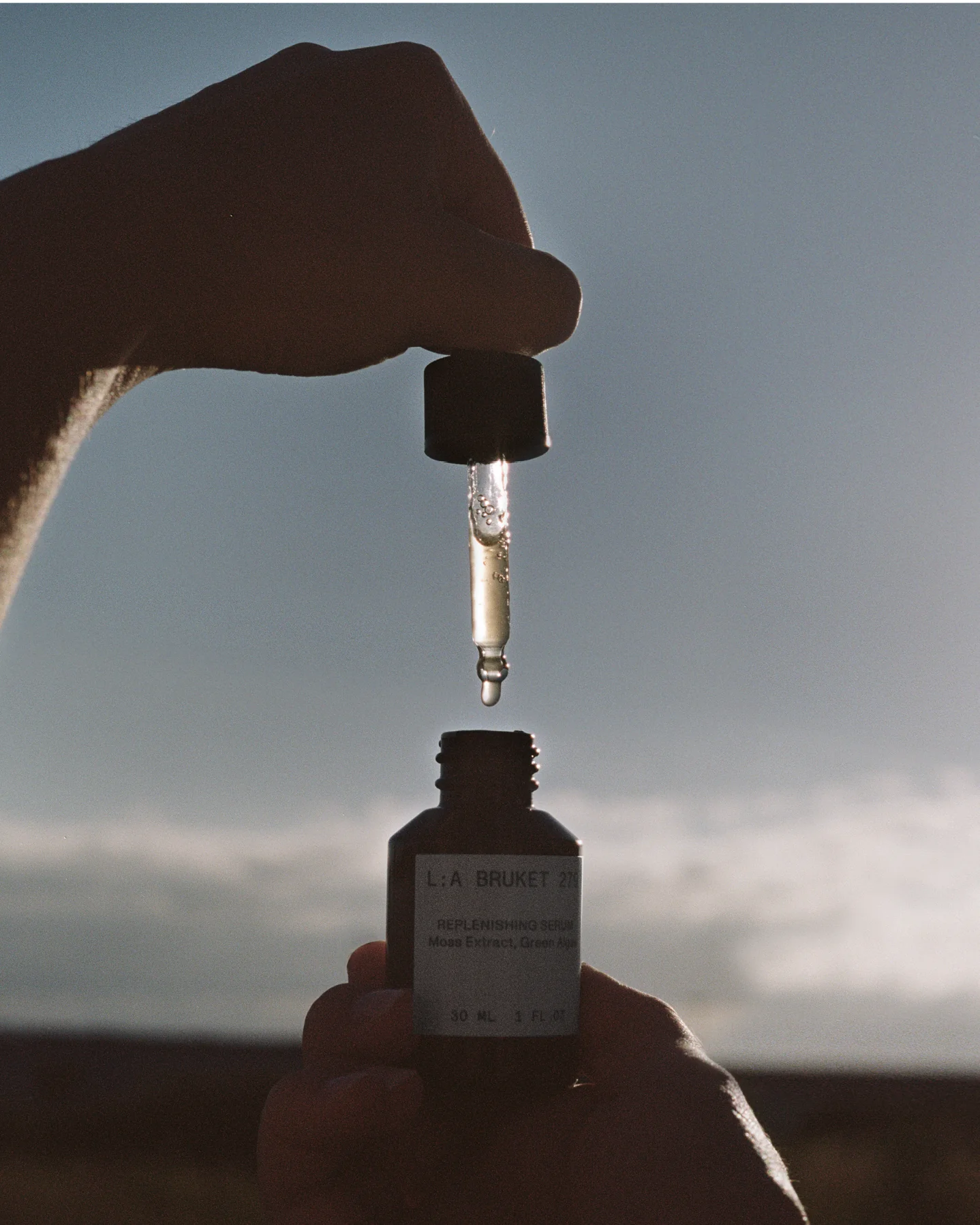 279 Replenishing Serum - Image 3