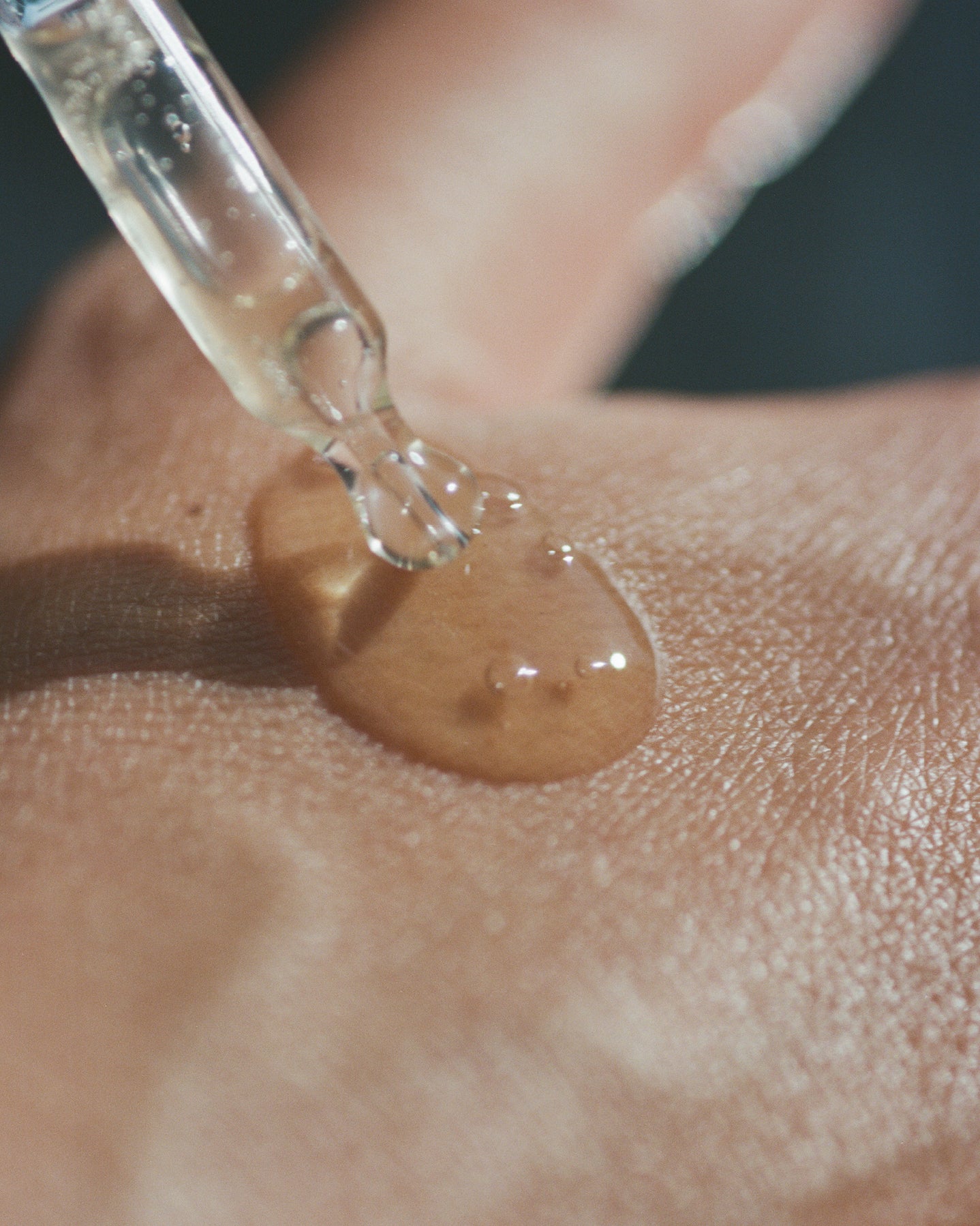 279 Replenishing Serum - Image 4