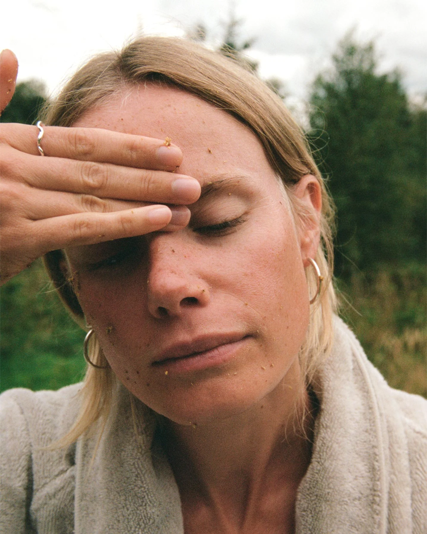 303 Exfoliating Herbal Peel - Image 5